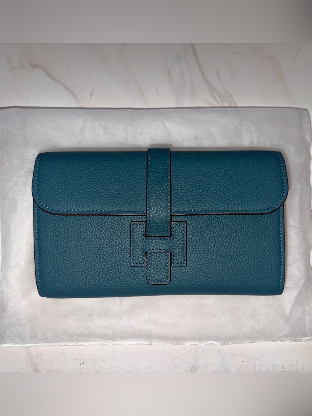 NWOT Teal Leather Clutch Wristlet - Elegant Teal Everyday Clutch